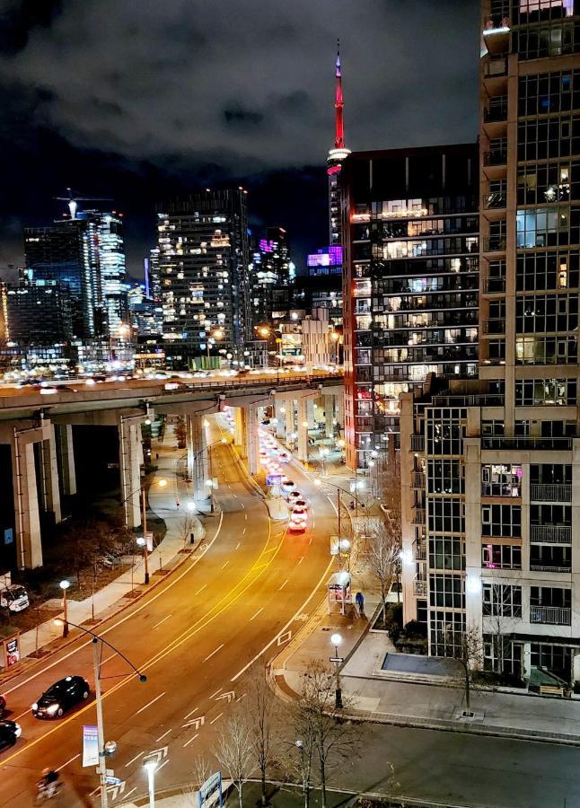 Lakeview Condo In Downtown With Free Parking. Торонто Экстерьер фото