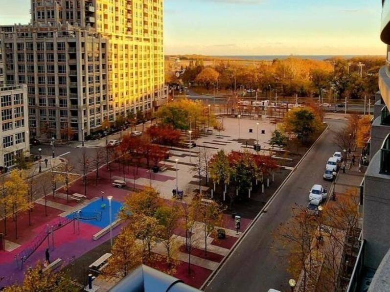 Lakeview Condo In Downtown With Free Parking. Торонто Номер фото